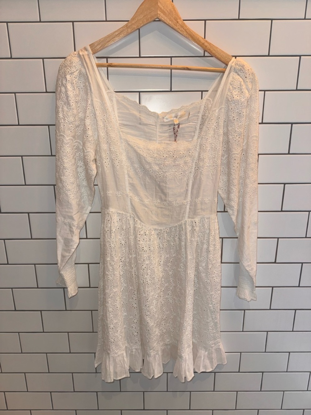 LoveShackFancy Eyelet Mini Dress (White, Size 6) NWT Lining is not included